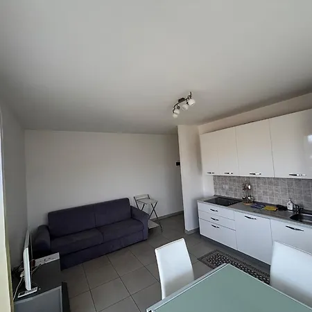 Borgo Secolo 2 بسكييرا ديل غاردا