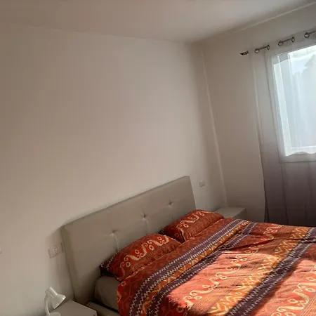 Borgo Secolo 2 * Peschiera del Garda