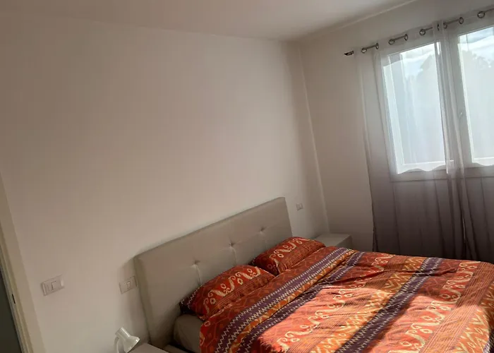 Borgo Secolo 2 * Peschiera del Garda